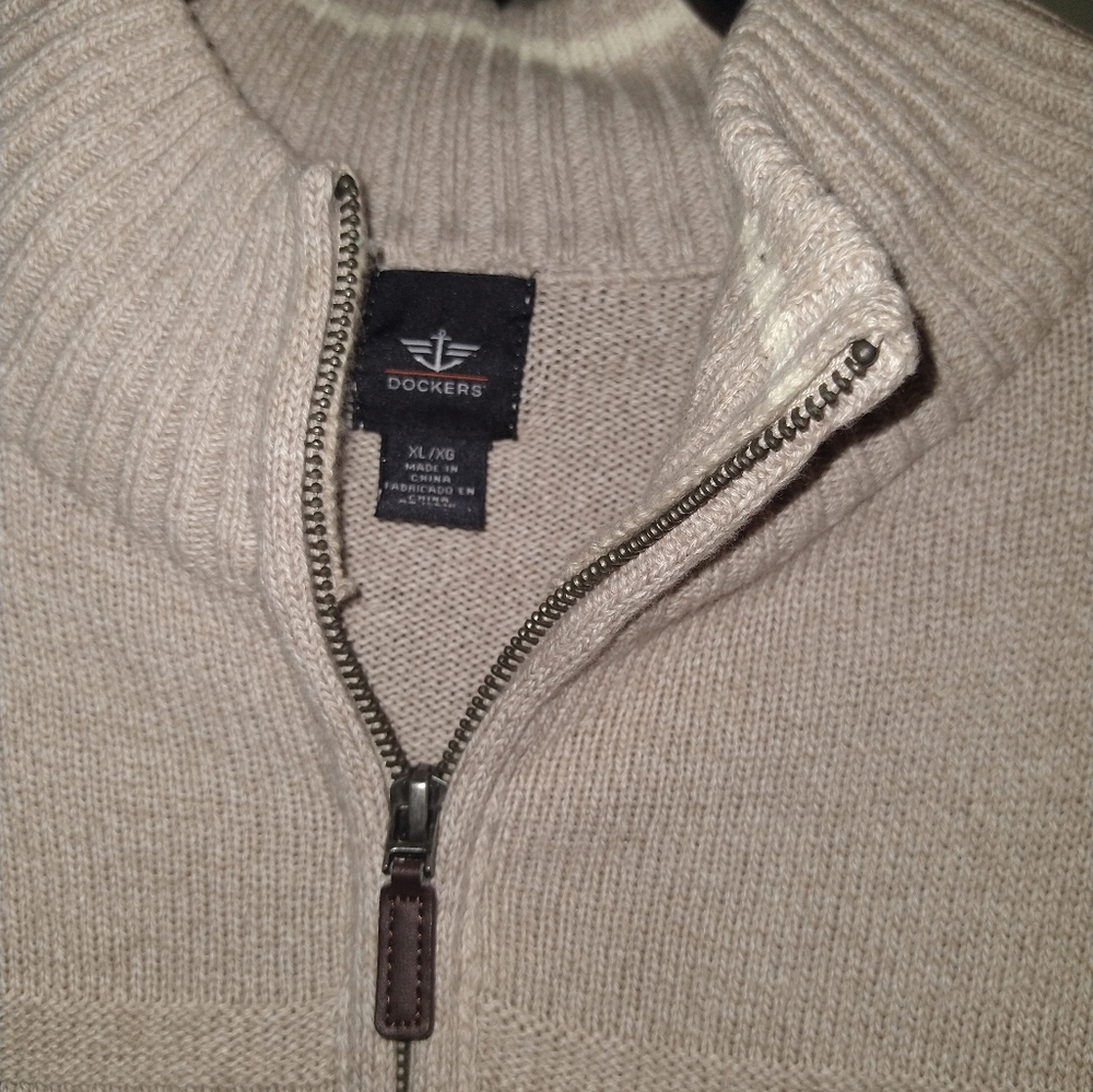 Men's Tan Sweater
